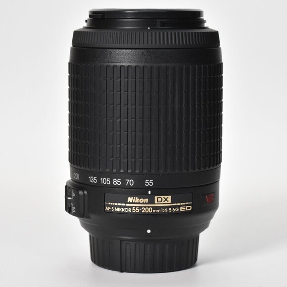 Nikon AF-S DX NIKKOR 55-200mm f/4-5.6G ED VR Zoom Lens Mint - Picture 5 of 8